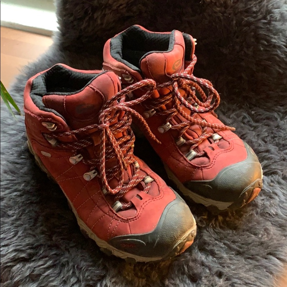 Oboz WOMENS Hiking Shoes 🥾